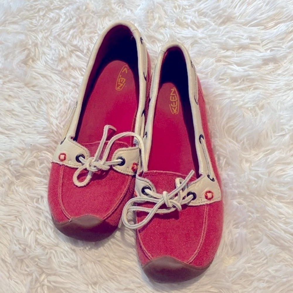 Keen Catalina red canvas boat shoes